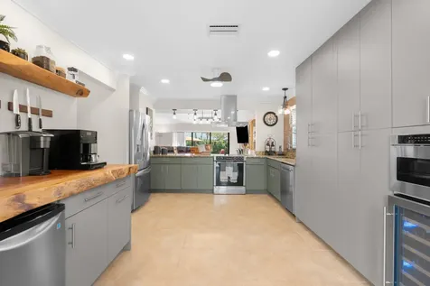 2046 Deer Creek Woodlands Place Deerfield Beach FL 33442