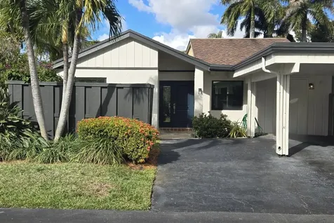 2046 Deer Creek Woodlands Place Deerfield Beach FL 33442