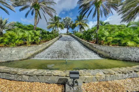9168 Bay Point Circle West Palm Beach FL 33411