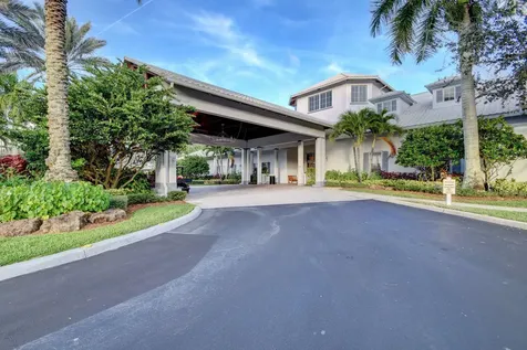 9168 Bay Point Circle West Palm Beach FL 33411
