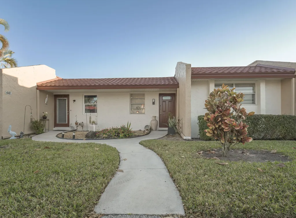 438 Lake Carol Drive West Palm Beach FL 33411
