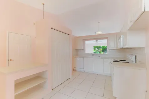 8250 Fresh Creek West Palm Beach FL 33411