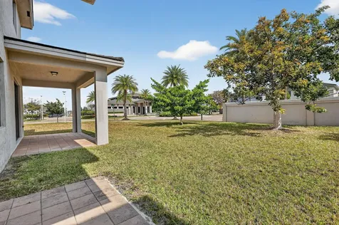 15505 Nw 89th Court Miami Lakes FL 33018