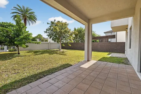 15505 Nw 89th Court Miami Lakes FL 33018