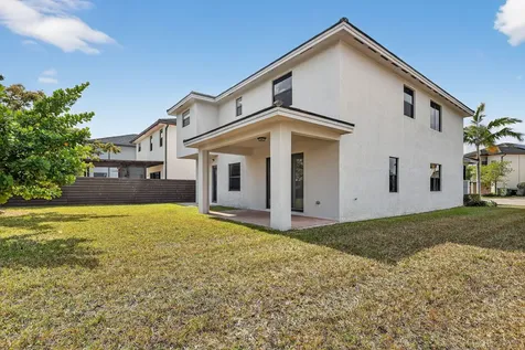 15505 Nw 89th Court Miami Lakes FL 33018
