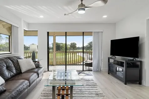 655 Brackenwood Cove Palm Beach Gardens FL 33418