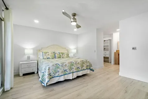 655 Brackenwood Cove Palm Beach Gardens FL 33418