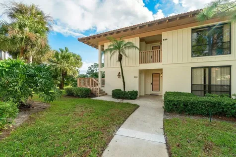 655 Brackenwood Cove Palm Beach Gardens FL 33418