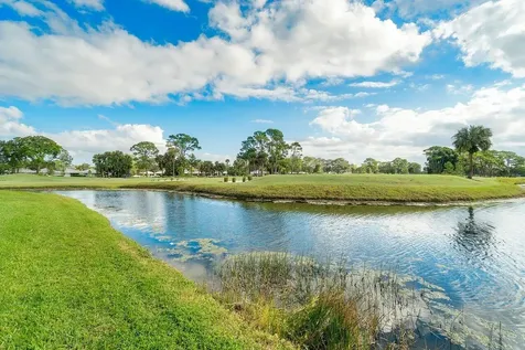 655 Brackenwood Cove Palm Beach Gardens FL 33418