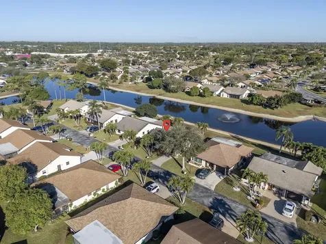 6119 Lakemont Circle Greenacres FL 33463