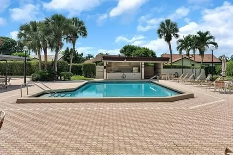 6119 Lakemont Circle Greenacres FL 33463