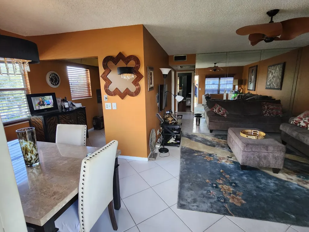 113 Mansfield C Boca Raton FL 33434