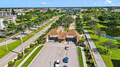 113 Mansfield C Boca Raton FL 33434
