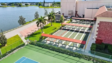 113 Mansfield C Boca Raton FL 33434