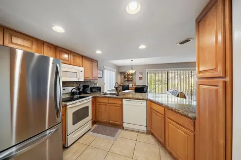 1605 S Us Highway 1 Jupiter FL 33477