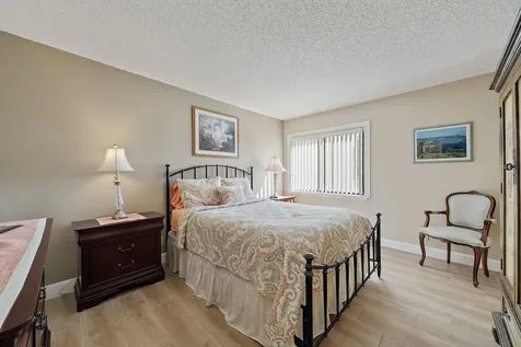 1605 S Us Highway 1 Jupiter FL 33477