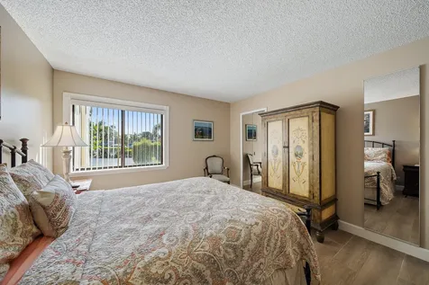 1605 S Us Highway 1 Jupiter FL 33477