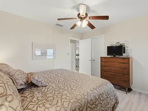 308 Ne 17th Avenue Boynton Beach FL 33435