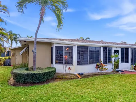 308 Ne 17th Avenue Boynton Beach FL 33435