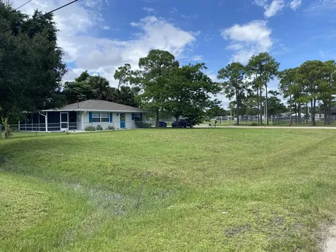 1206 17th Avenue Vero Beach FL 32962
