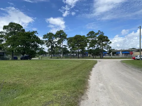 1206 17th Avenue Vero Beach FL 32962