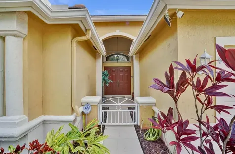 6171 Shadow Tree Lane Lake Worth FL 33463