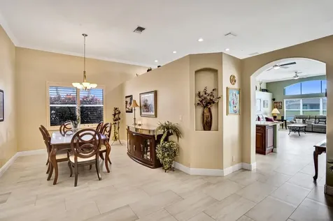 6171 Shadow Tree Lane Lake Worth FL 33463