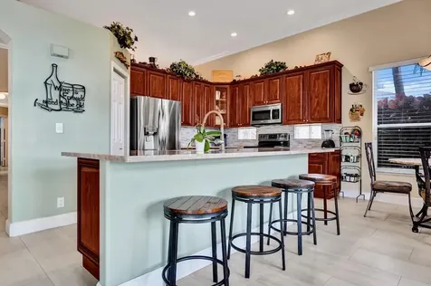 6171 Shadow Tree Lane Lake Worth FL 33463