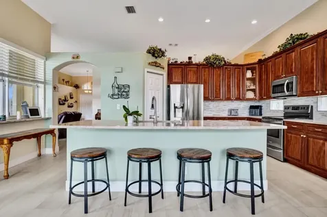 6171 Shadow Tree Lane Lake Worth FL 33463
