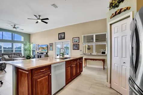 6171 Shadow Tree Lane Lake Worth FL 33463