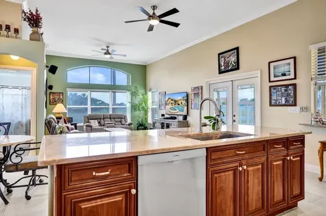 6171 Shadow Tree Lane Lake Worth FL 33463