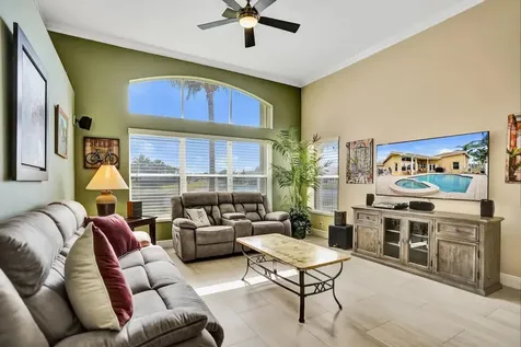 6171 Shadow Tree Lane Lake Worth FL 33463