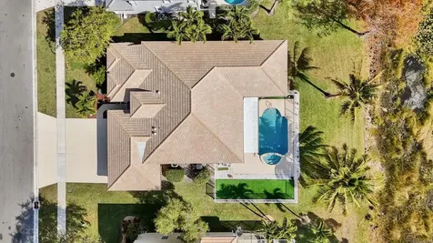 6171 Shadow Tree Lane Lake Worth FL 33463