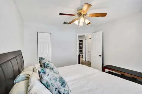 6171 Shadow Tree Lane Lake Worth FL 33463