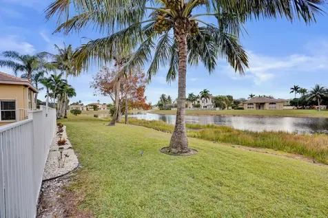 6171 Shadow Tree Lane Lake Worth FL 33463
