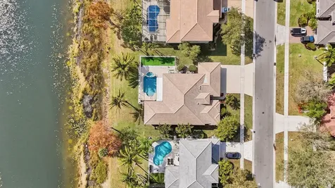 6171 Shadow Tree Lane Lake Worth FL 33463