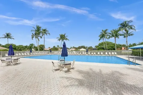 6171 Shadow Tree Lane Lake Worth FL 33463