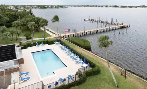 825 Center Street Jupiter FL 33458