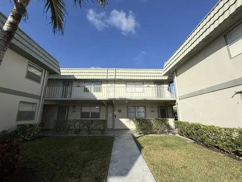 137 Monaco C Delray Beach FL 33446