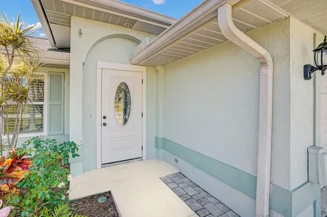1757 Se Mariana Road Port Saint Lucie FL 34952