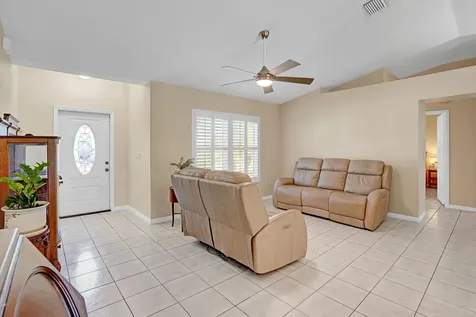 1757 Se Mariana Road Port Saint Lucie FL 34952