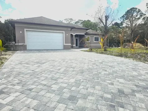 2043 Sw Brevety Terrace Port Saint Lucie FL 34953