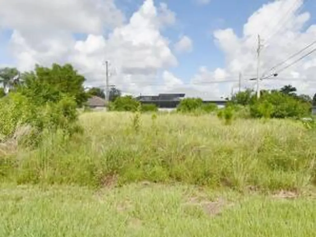 3244 SW Hambrick Street Saint Lucie West FL 34953