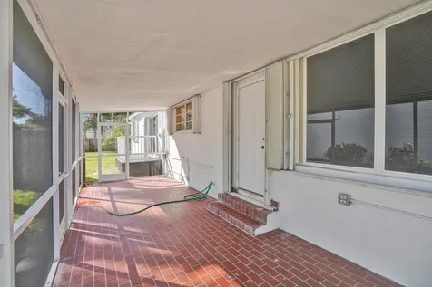 1401 S 16th Avenue Hollywood FL 33020