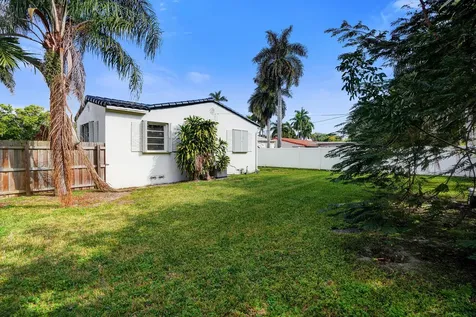 1401 S 16th Avenue Hollywood FL 33020