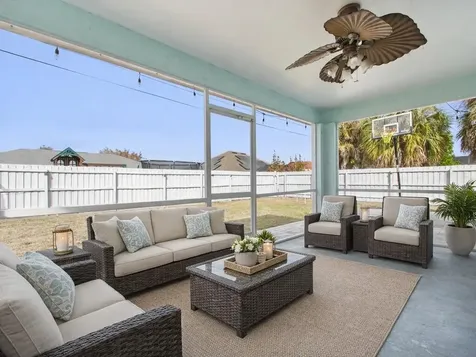 4660 Sw Flintstone Drive Port Saint Lucie FL 34953