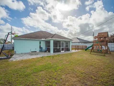 4660 Sw Flintstone Drive Port Saint Lucie FL 34953