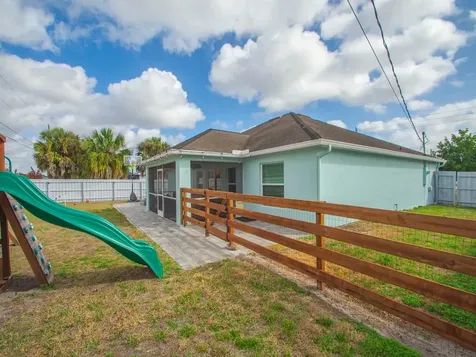 4660 Sw Flintstone Drive Port Saint Lucie FL 34953