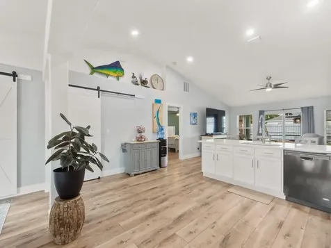 4660 Sw Flintstone Drive Port Saint Lucie FL 34953