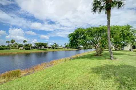 219 Lake Meryl Drive West Palm Beach FL 33411